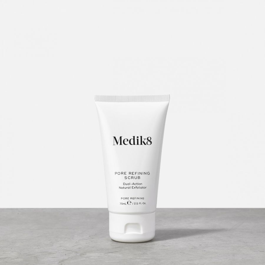 Medik8 Pore Refining Scrub na redukciu pórov
